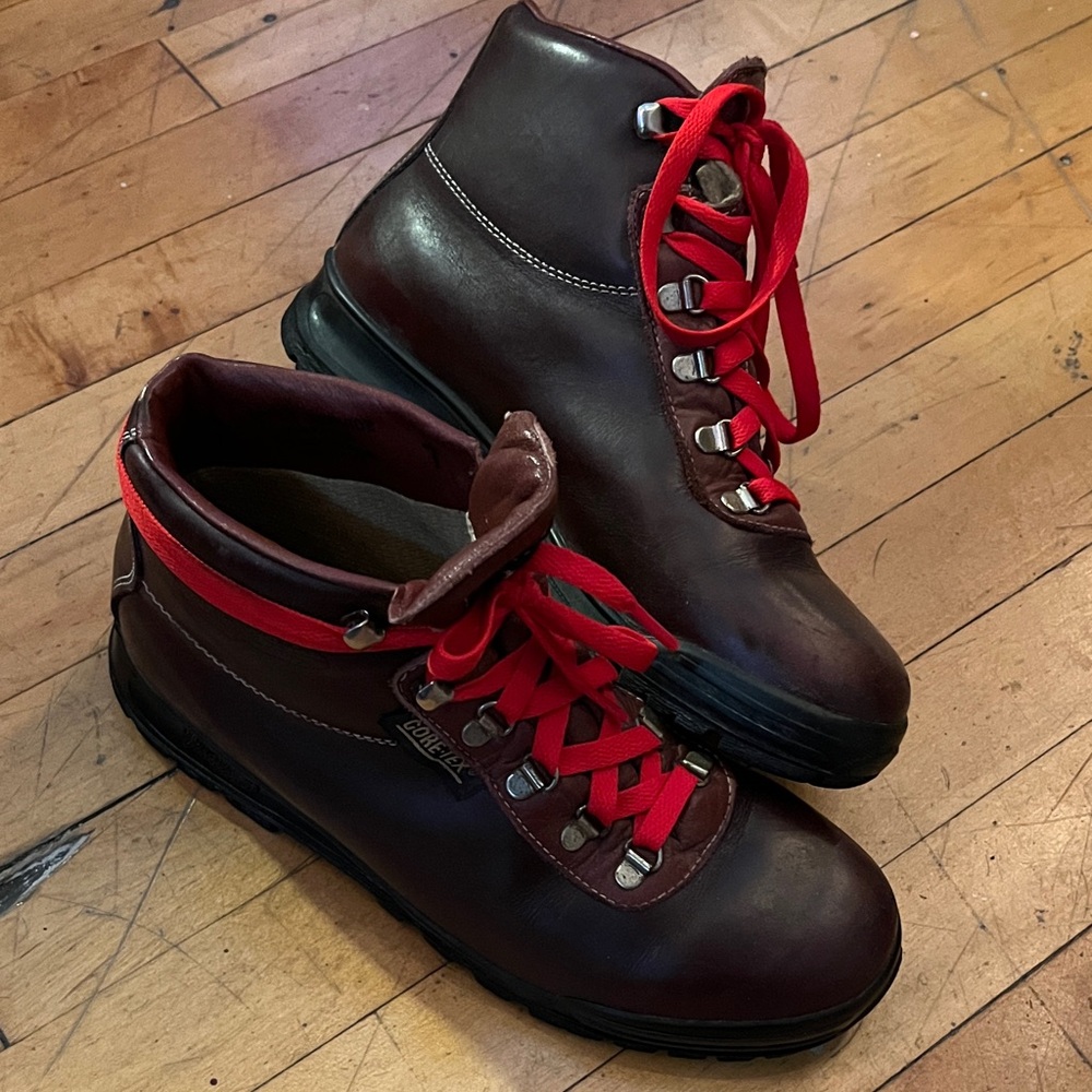 Vasque skywalk Goretex made in Italy Brown Hiking adventure Boots sz9.5